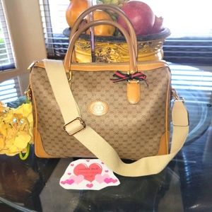 ♥️ GUCCI SUPREME GG BOSTON BAG SALE!  AUTHENTIC!!!